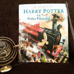 Indicação de Livro – Harry Potter e a Pedra Filosofal – Versão Ilustrada