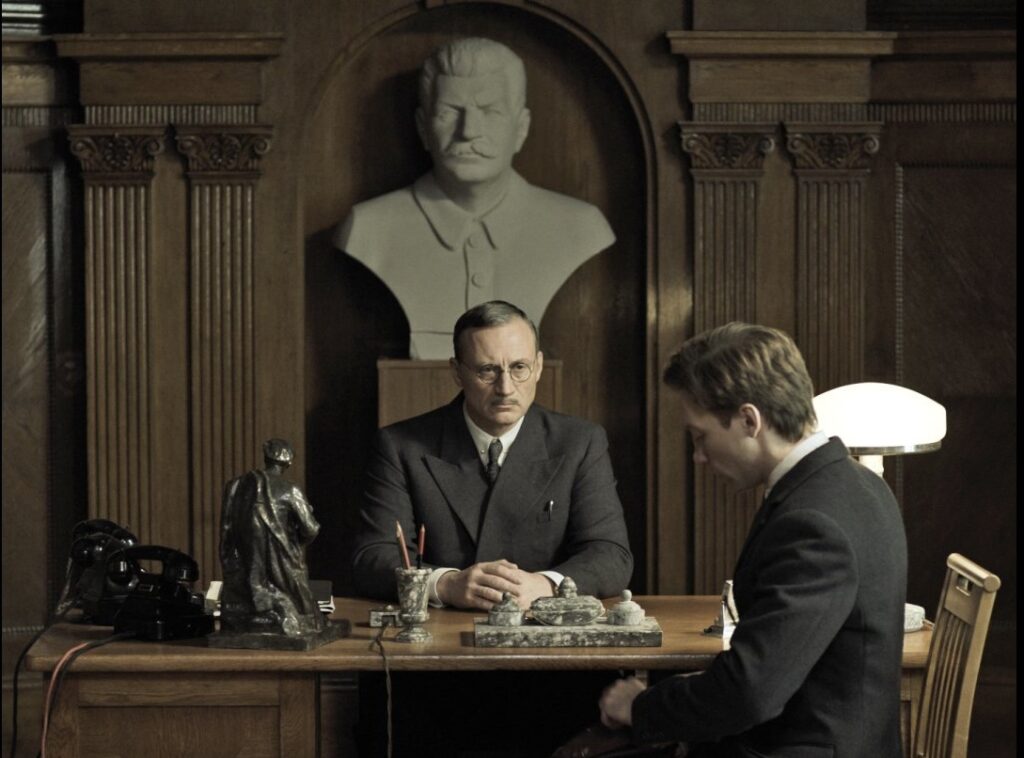 Universo-42-Dois-Procuradores