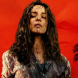 Socorro! mostra Sam Raimi se divertindo com sua própria fórmula | CRÍTICA